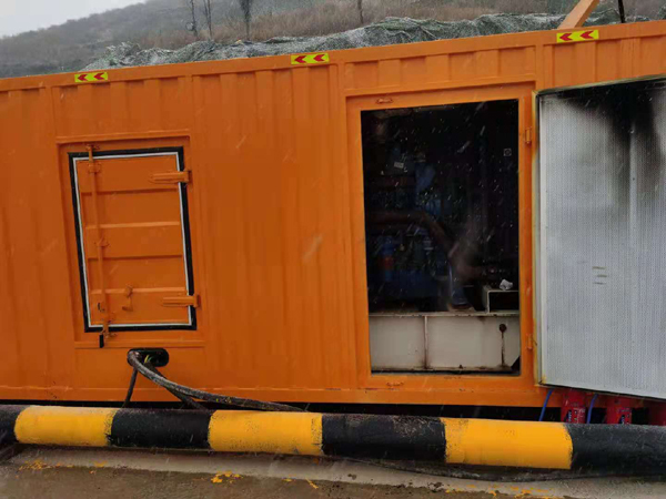 班玛发电机出租 柴油发电机组电压低报警怎么办？