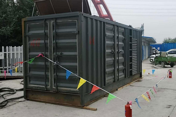 班玛发电机租赁空气滤清器多久更换一次？
