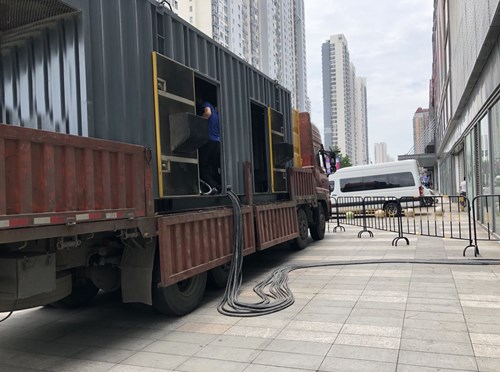 班玛冷却液不足的情况下如何检查柴油发电机组？