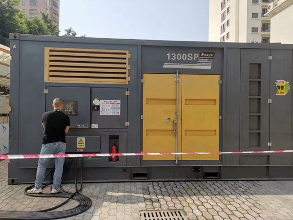 班玛500KW发电机组冬季应该配多大的启动电瓶？